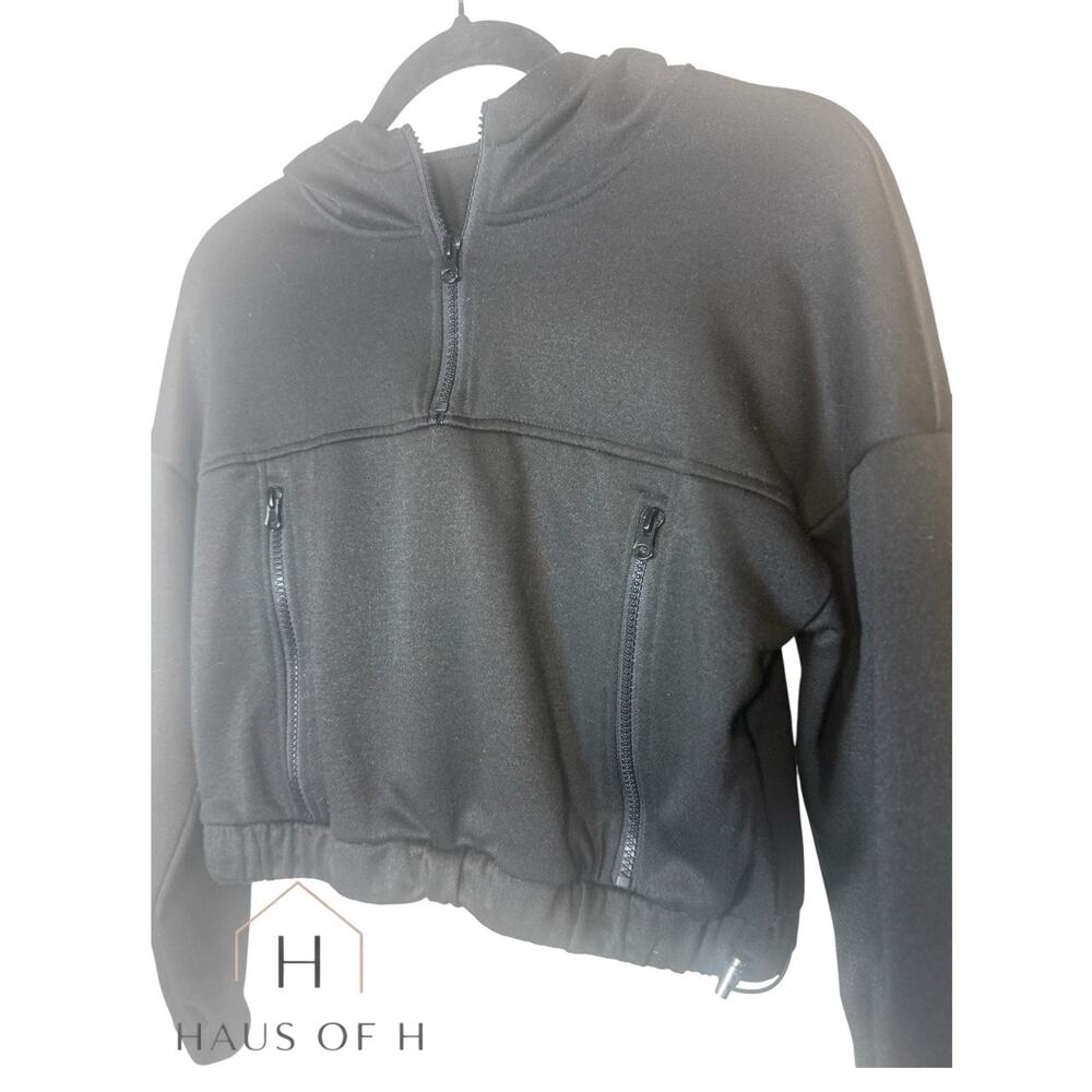 Black Crop Quarter Zip W/ Pockets Jacket Women’s S Runs Large Super Cozy